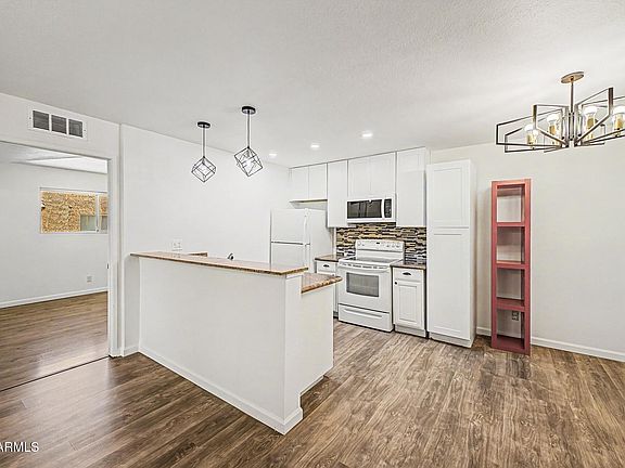 4th image of 5525 E THOMAS Road #R13
