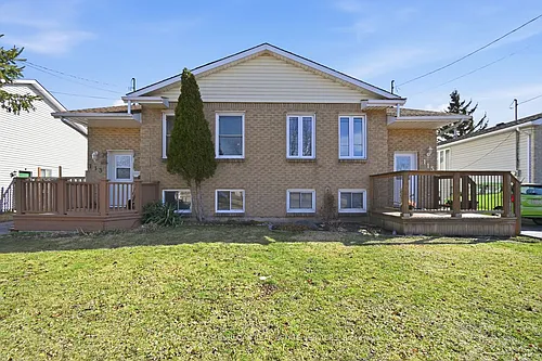 113 Commercial St #UPPER Photo 1