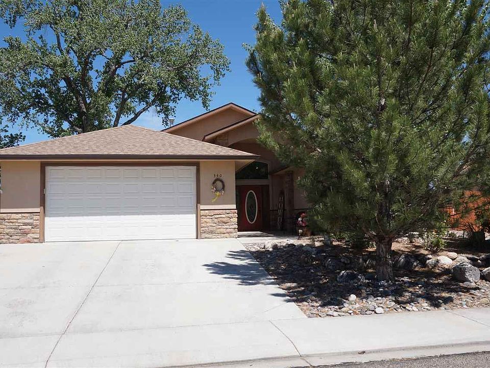 1st image of 340 Vista Valley Dr