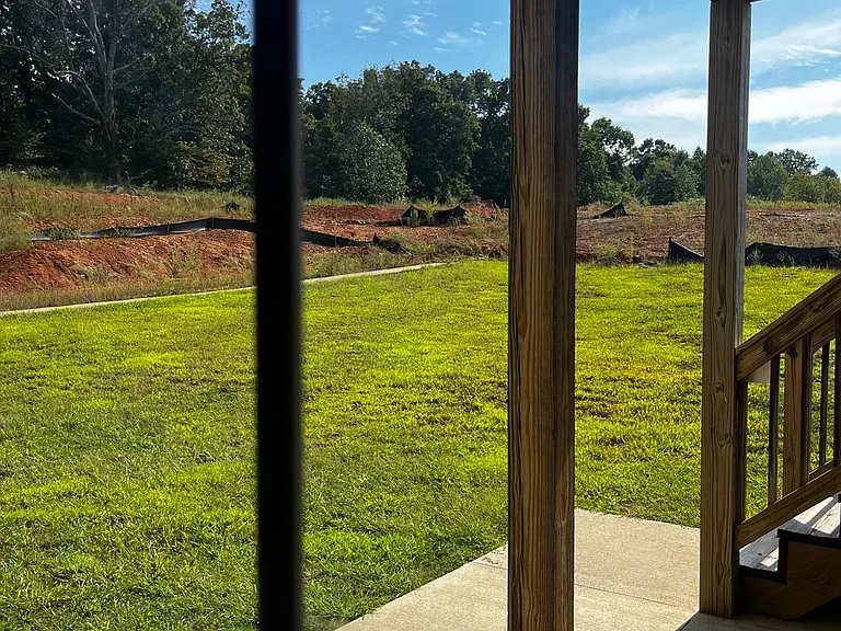 300 Turner Ct — Photo 38