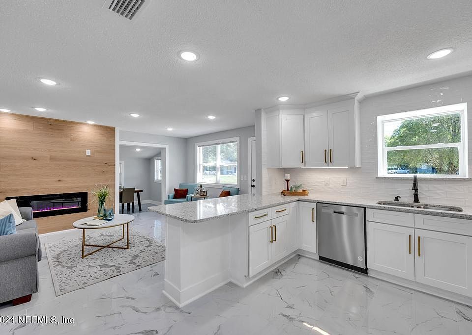 1st image of 6706 FLOPSY Lane