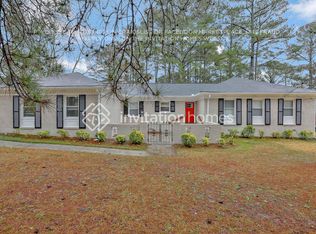 1910 S Deshon Rd, Lithonia, GA 30058