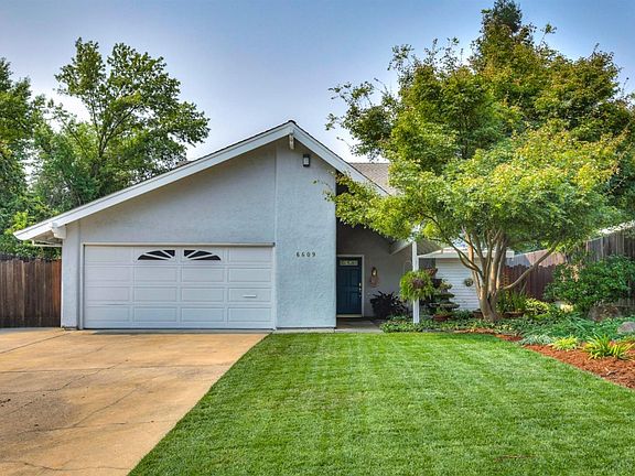 3rd image of 6609 Clear Creek Ct