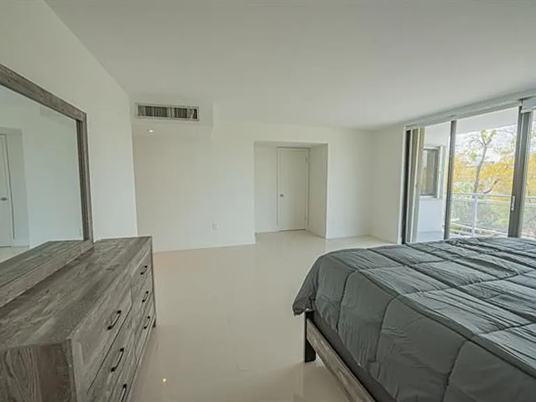 468 Golden Isles Dr #202 — Photo 23
