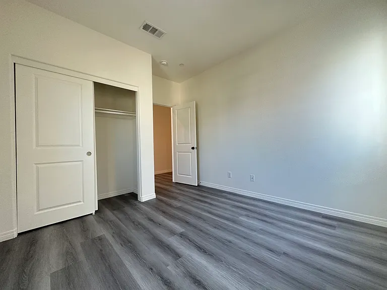 6626 Mogano Dr — Photo 11