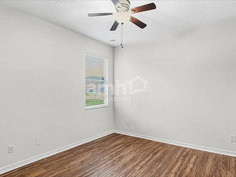 1726 Palmerston Cir — Photo 16
