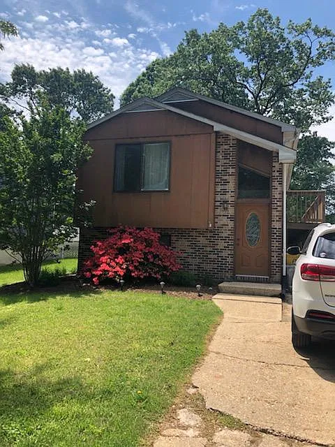 305 Baltimore Ave SW