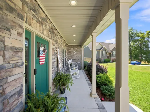 103 Windy Oak Dr, Rock Spring, GA 30739