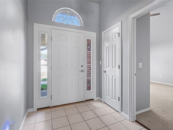 5th image of 1302 Michael Ln
