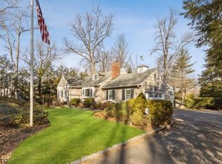 5 Old Eagle Rock Ave, Essex Fells, NJ 07021