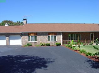 1007 Oakridge Dr, Johnstown, PA 15904
