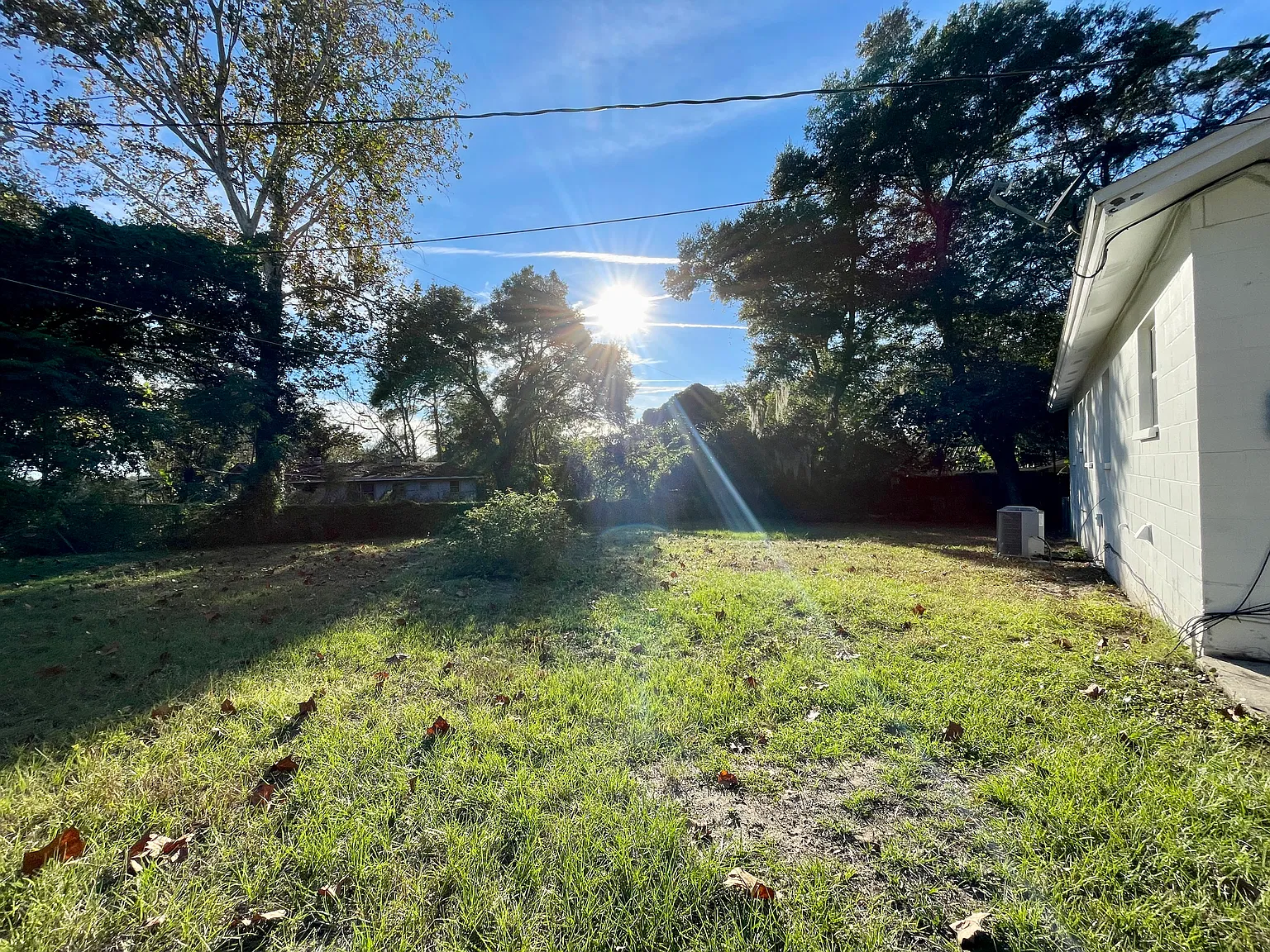 3 bed, 950 sqft, $1,400 — Photo 4