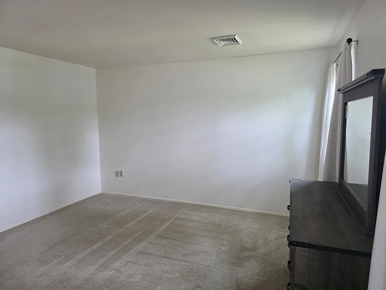 7 Countryside Ct — Photo 24