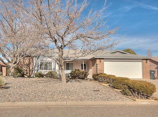6167 Roadrunner Loop NE, Rio Rancho, NM 87144