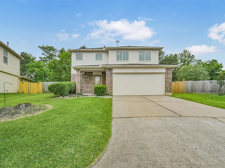 839 Autumn Point Ln — Photo 1