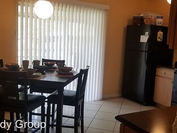 4th image of 5929 Lake Front Dr