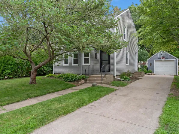 117 S Russell Ave, Ames, IA 50010