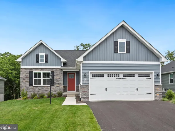 590 Makers Way, Martinsburg, WV 25405
