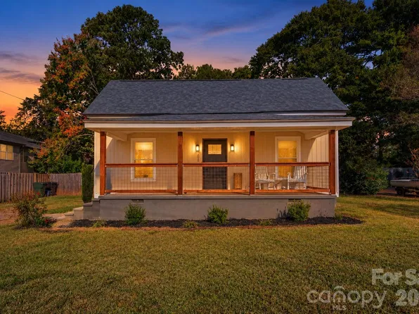 1003 Hull St, Rock Hill, SC 29730