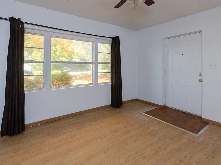 4607 Ruth St #B — Photo 3