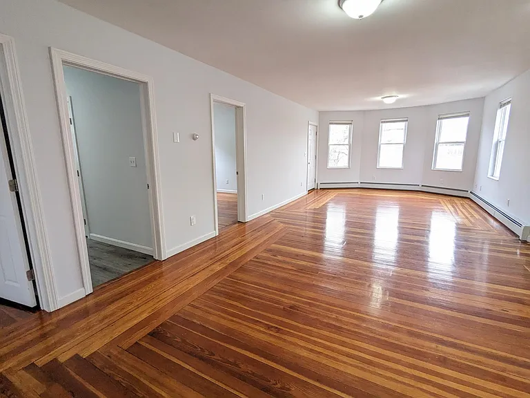 140 Branscomb St #2 — Photo 24