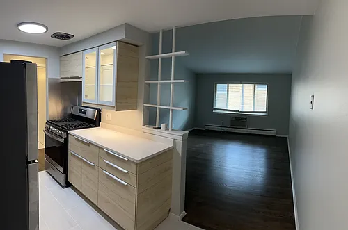 3346 S Whitnall Ave #13 Photo 1