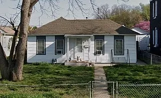 1009 Grand Ave