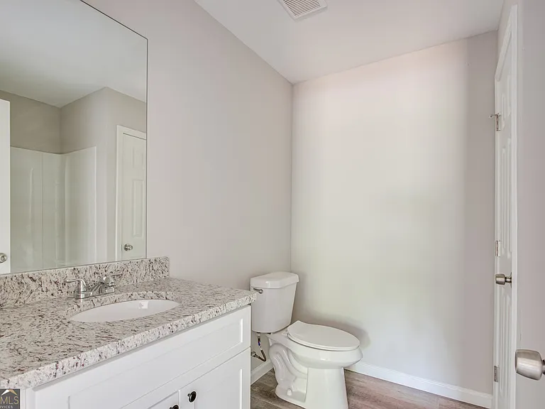 117 Lyla Ln — Photo 16