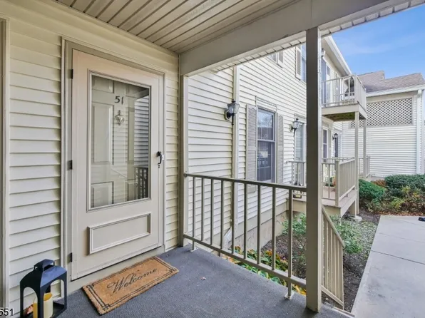 51 Jamestown Rd, Bernards Twp., NJ 07920