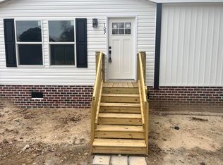 109 Martin Dr, Eutawville, SC 29048