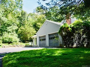 798 Green Hill Rd, Madison, CT 06443