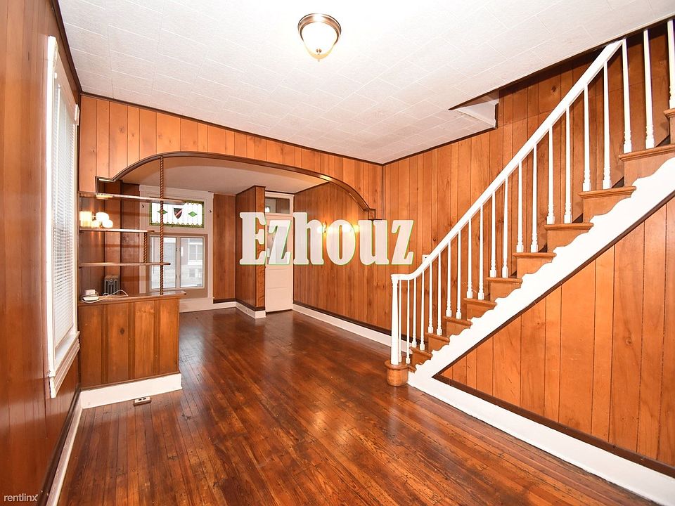 1201 N Luzerne living12