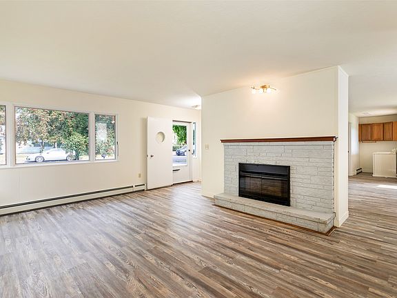 3rd image of 484 6th Ave