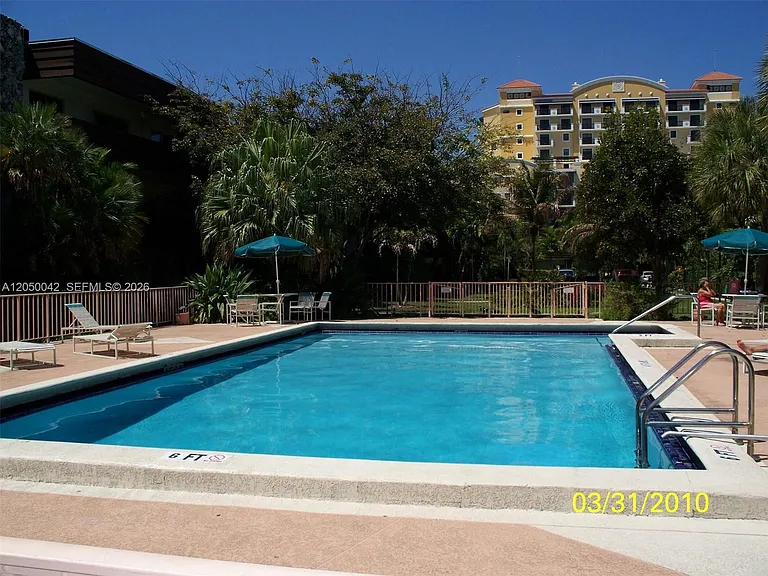 8315 SW 72nd Ave #303B — Photo 23