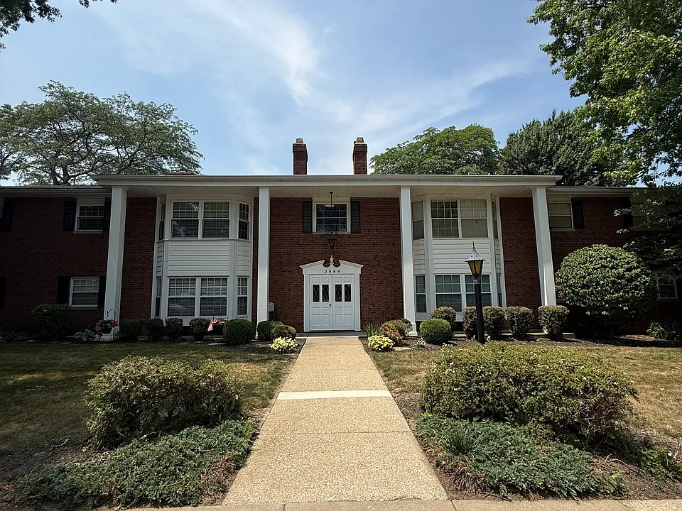 2888 Pease Dr #112