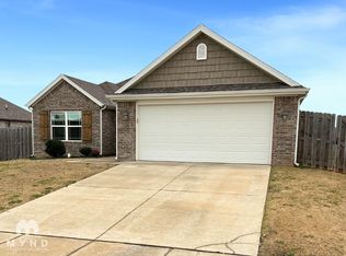 709 Copper St, Lowell, AR 72745