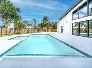 Jacaranda Area 9, Fort Lauderdale, FL 33324