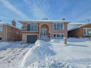 611 Douglas St, North Bay, ON P1B 5N9
