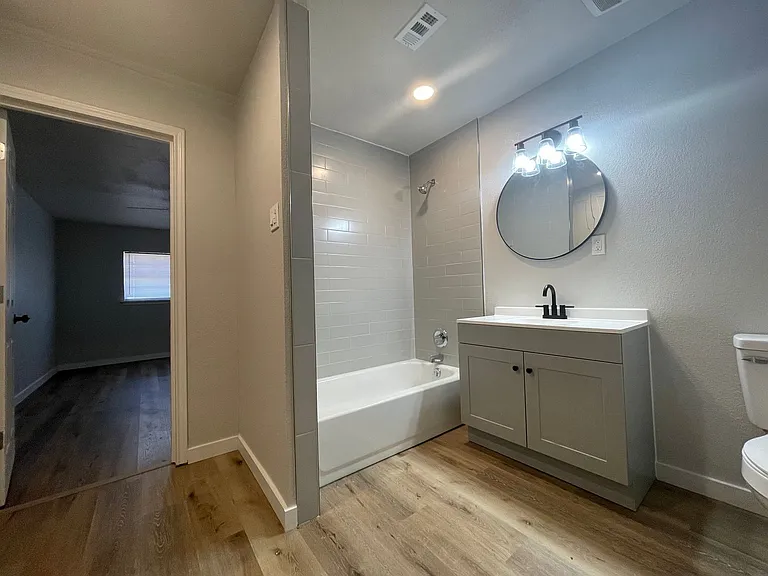 3222 Auburn Ave — Photo 12