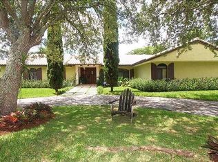 8964 SW 176th Ter, Palmetto Bay, FL 33157