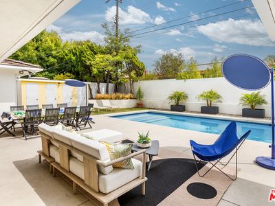 5544 W 63rd St, Los Angeles, CA, 90056