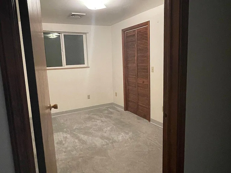 145 Caledonia St #1E — Photo 10