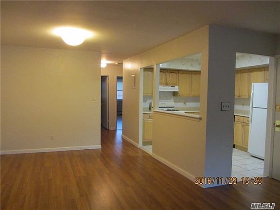 4th image of 24036 68th Ave