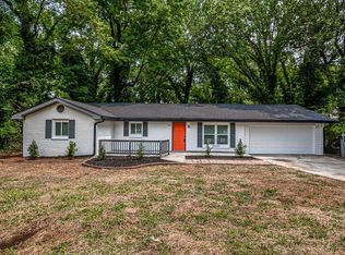 5640 Redan Cir, Stone Mountain, GA 30088