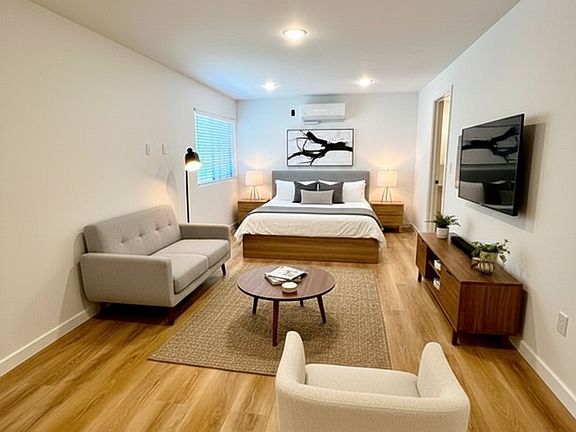 3rd image of 510 E 97th St APT 19