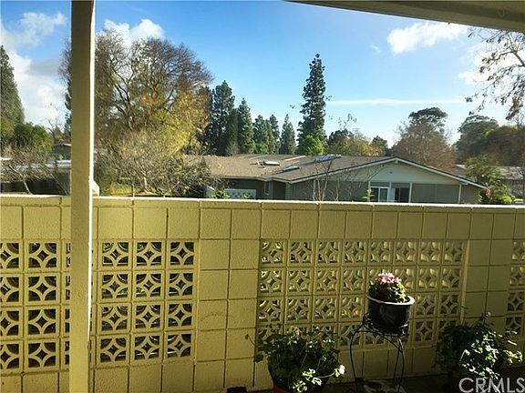 Spacious Outdoor Patio with great Views!