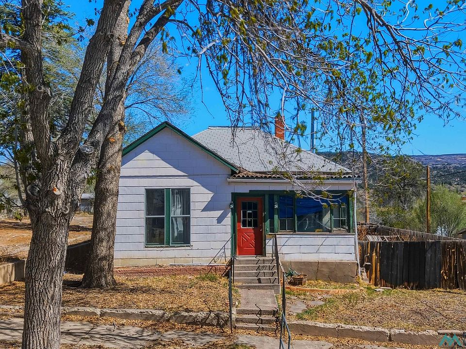 1st image of 424 Savage Ave