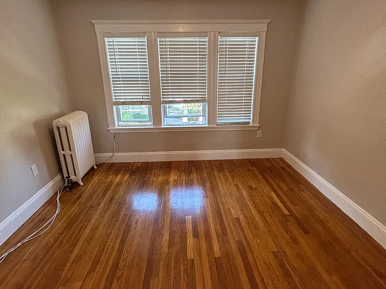 6 Laurel St #3 — Photo 8