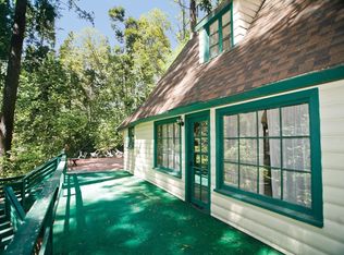 635 Cottage Grove Rd, Lake Arrowhead, CA 92352