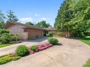 1227 Main St NW, Elk River, MN 55330